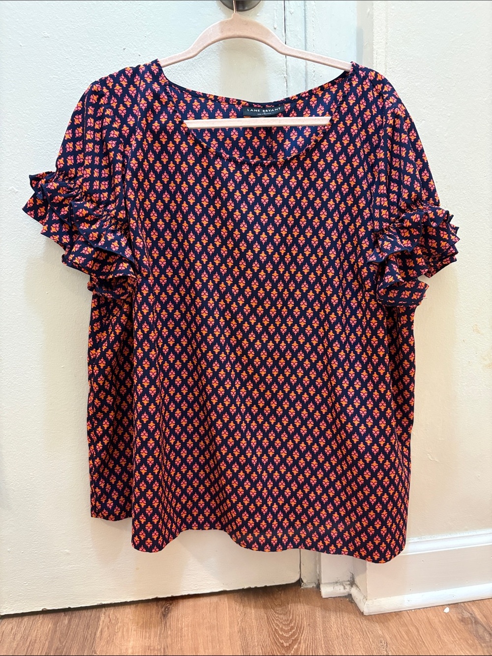 Lane Bryant Navy & Coral Printed Ruffle Sleeve Blouse Size 18